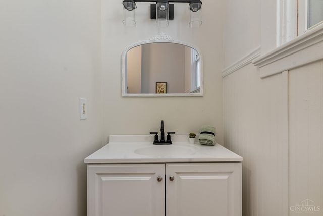 1509 Adams Road, Mt Healthy, OH 45231