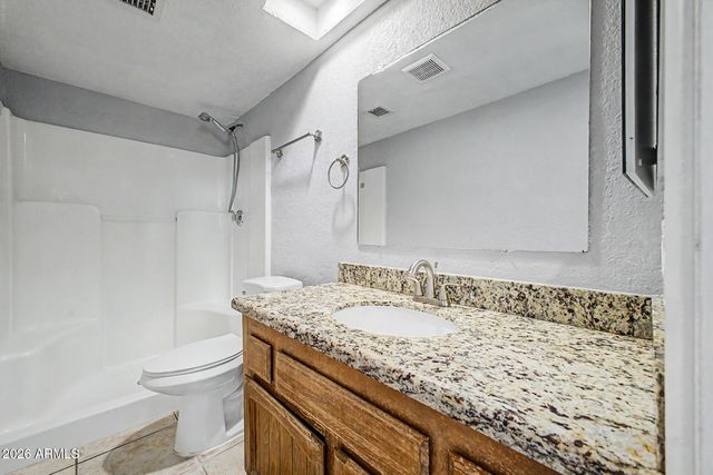 10448 W SELDON Lane, Peoria, AZ 85345