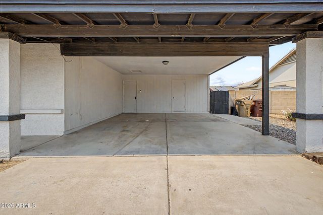 10448 W SELDON Lane, Peoria, AZ 85345