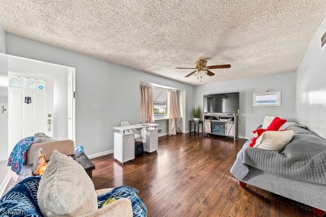 844 Saint Marys Ave, Plainfield City, NJ 07062