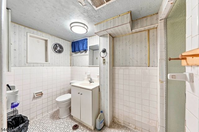 844 Saint Marys Ave, Plainfield City, NJ 07062