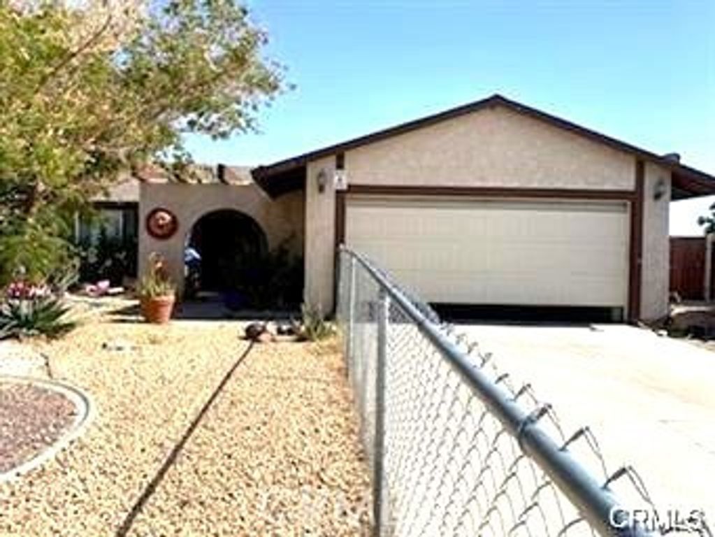 25659 Ash, Barstow, CA 92311