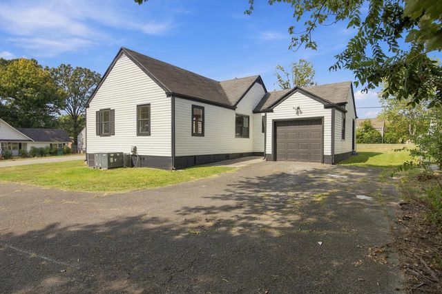 724 Pyron Lane, Chattanooga, TN 37412