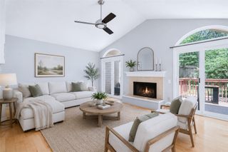 6616 Mesa Hollow DR, Austin, TX 78750