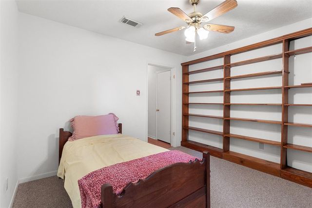 2120 Westminister Street, Pearland, TX 77581