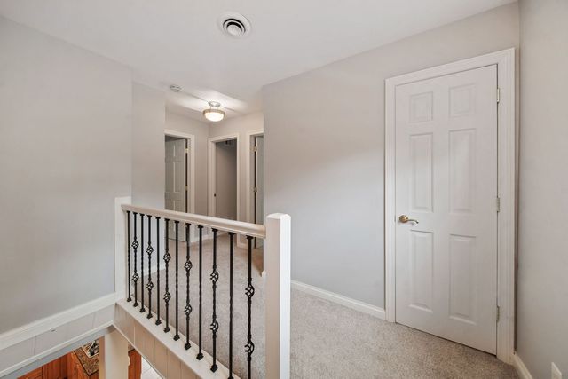 1530 Central Avenue, Deerfield, IL 60015