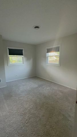 1530 Central Avenue, Deerfield, IL 60015