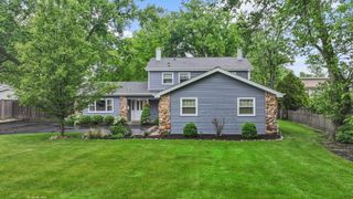 1530 Central Avenue, Deerfield, IL 60015
