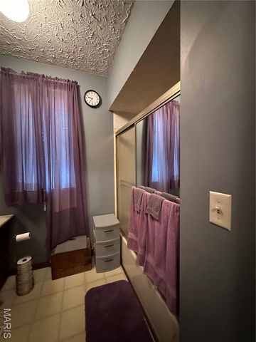 238 HWY 50, Rosebud, MO 63091