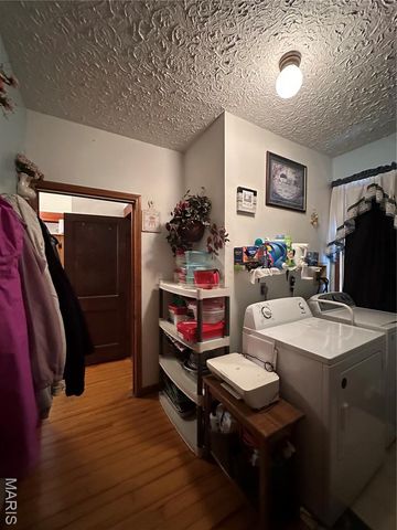 238 HWY 50, Rosebud, MO 63091