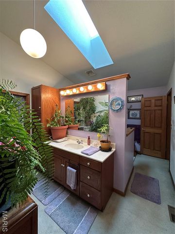 238 HWY 50, Rosebud, MO 63091