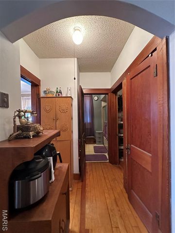 238 HWY 50, Rosebud, MO 63091