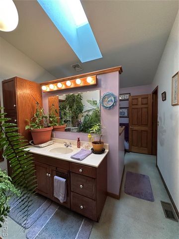 238 HWY 50, Rosebud, MO 63091