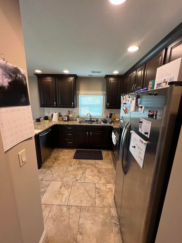 1707 TRELLIS LN, Columbia, MO 65201