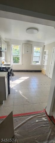 248 Clark Pl 2, Elizabeth City, NJ 07206