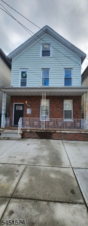 248 Clark Pl 2, Elizabeth City, NJ 07206