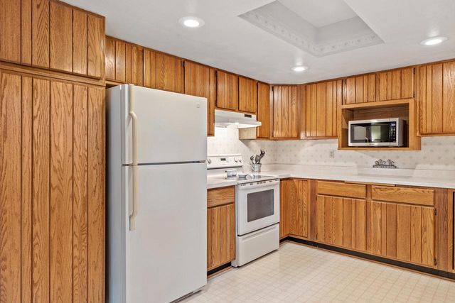 1711 N 35th STREET, Sheboygan, WI 53081