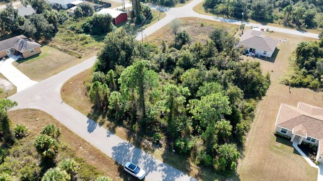 FIELDING STREET, North Port, FL 34288