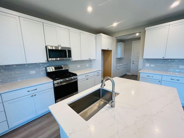 201 Alistair DR, Georgetown, TX 78633