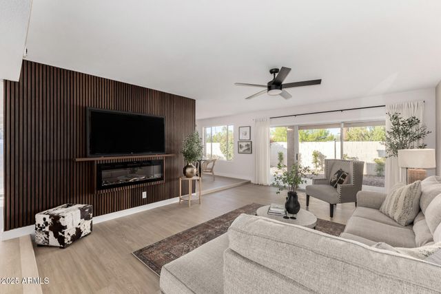 5526 N 77TH Way, Scottsdale, AZ 85250