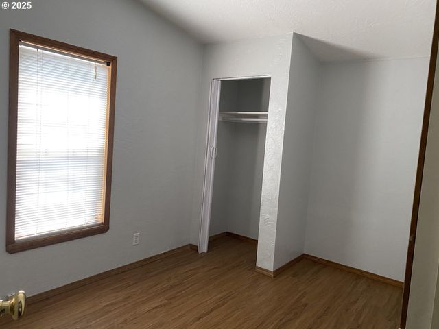 27645 SNYDER Rd 74, Junction City, OR 97448