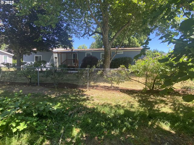 27645 SNYDER Rd 74, Junction City, OR 97448