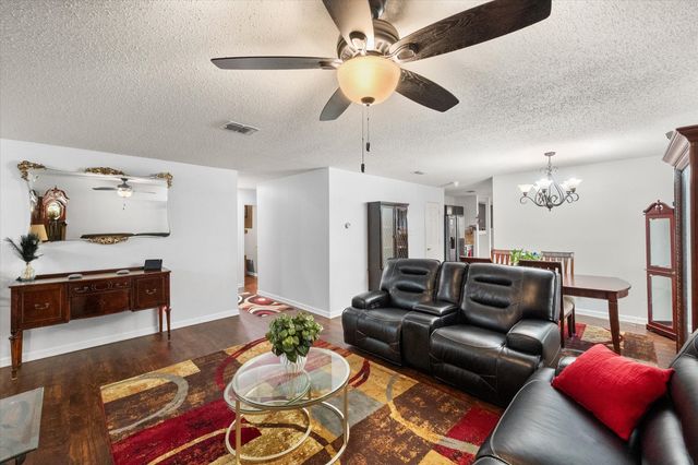 608 Flooded Gum Street, Arlington, TX 76002