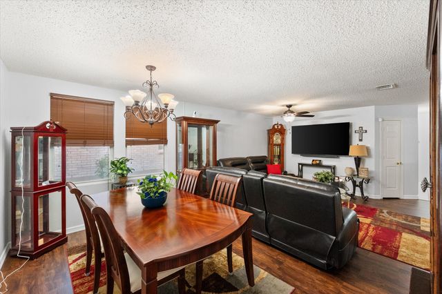 608 Flooded Gum Street, Arlington, TX 76002