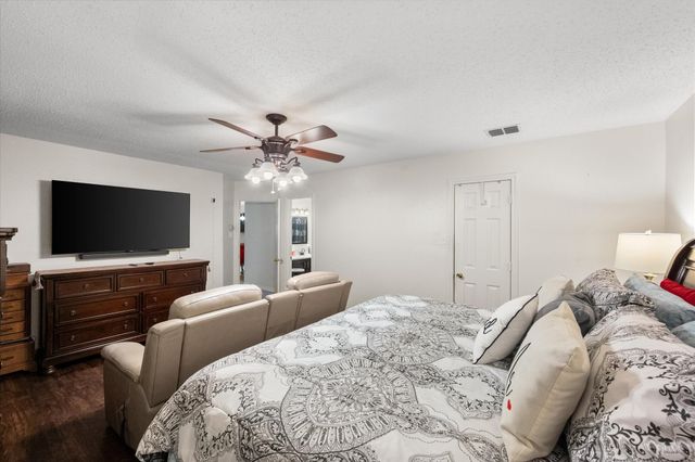 608 Flooded Gum Street, Arlington, TX 76002