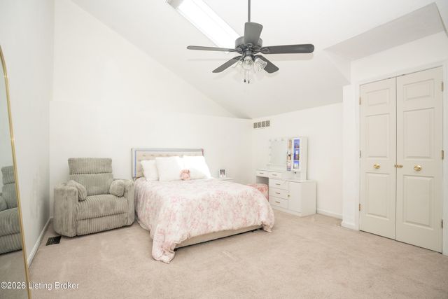 708 Forest Park Rd, Louisville, KY 40223