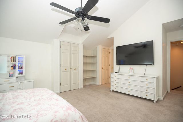 708 Forest Park Rd, Louisville, KY 40223