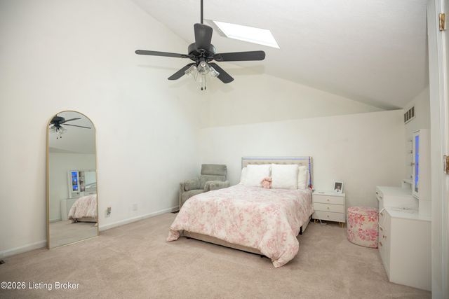 708 Forest Park Rd, Louisville, KY 40223