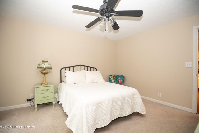 708 Forest Park Rd, Louisville, KY 40223