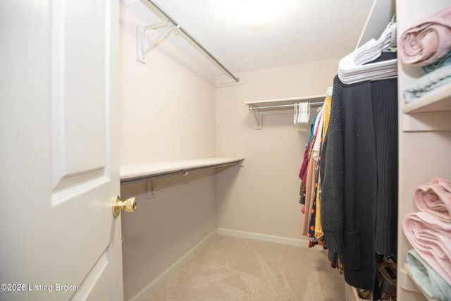 708 Forest Park Rd, Louisville, KY 40223