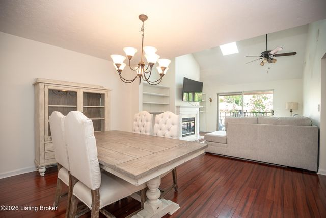 708 Forest Park Rd, Louisville, KY 40223