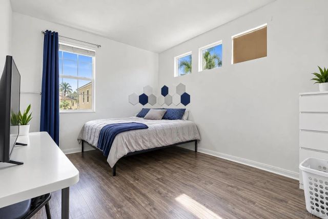 10145 Prairie Fawn Dr, San Diego, CA 92127
