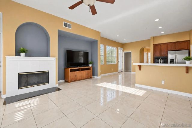 10145 Prairie Fawn Dr, San Diego, CA 92127
