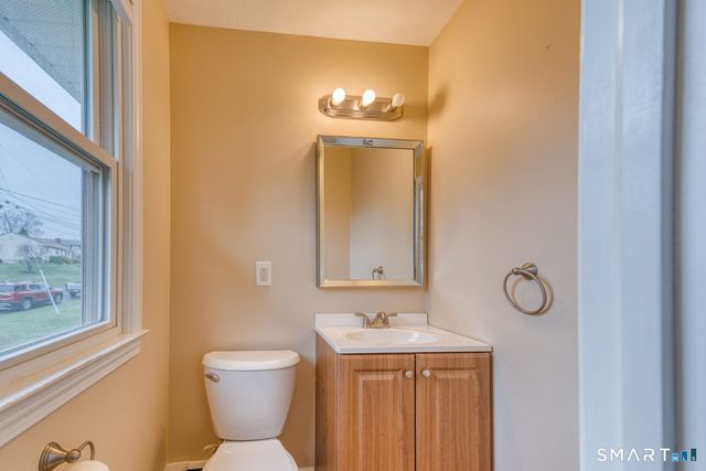 30 Wendy Lane, New Britain, CT 06053