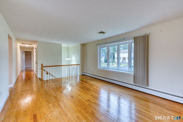 30 Wendy Lane, New Britain, CT 06053