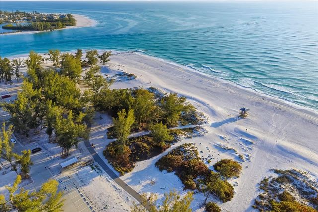 2525 GULF OF MEXICO DRIVE 3D, Longboat Key, FL 34228