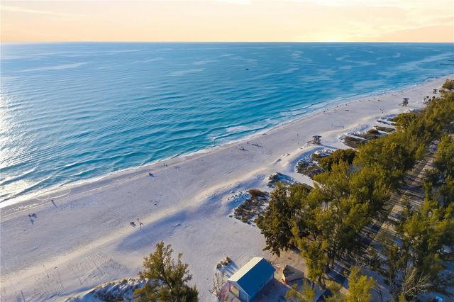 2525 GULF OF MEXICO DRIVE 3D, Longboat Key, FL 34228