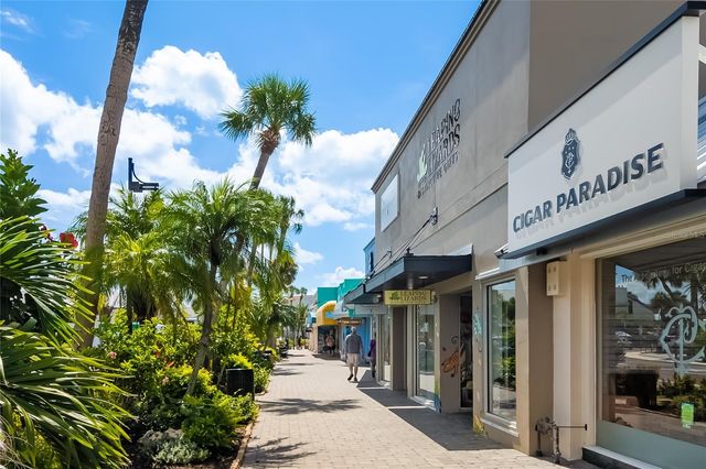 2525 GULF OF MEXICO DRIVE 3D, Longboat Key, FL 34228