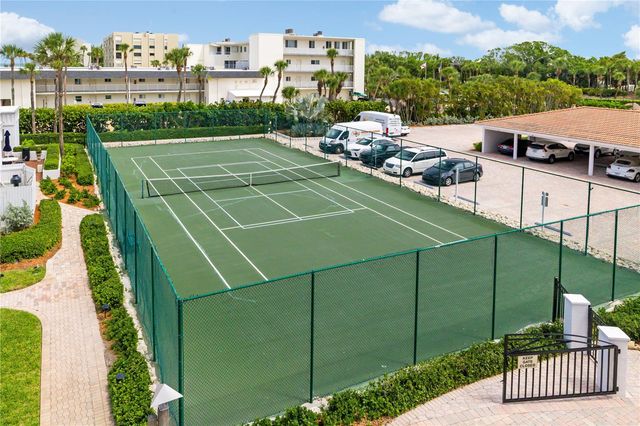 2525 GULF OF MEXICO DRIVE 3D, Longboat Key, FL 34228