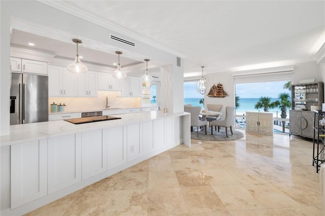 2525 GULF OF MEXICO DRIVE 3D, Longboat Key, FL 34228