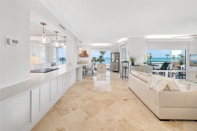 2525 GULF OF MEXICO DRIVE 3D, Longboat Key, FL 34228
