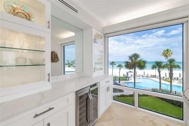 2525 GULF OF MEXICO DRIVE 3D, Longboat Key, FL 34228