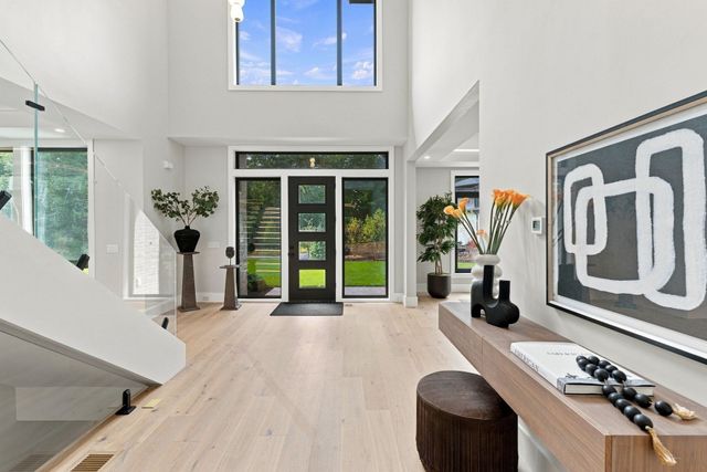 50 Willard, Weston, MA 02493