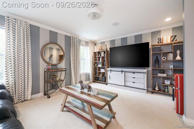 258 Westbrooke Drive, Oakland, MI 48363