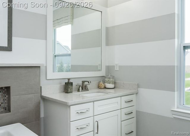 258 Westbrooke Drive, Oakland, MI 48363