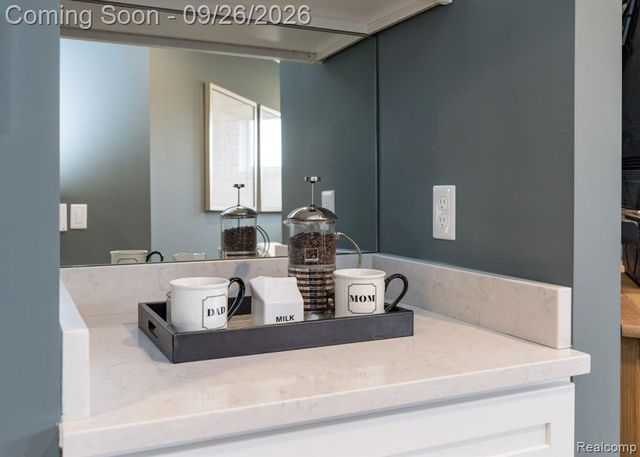258 Westbrooke Drive, Oakland, MI 48363